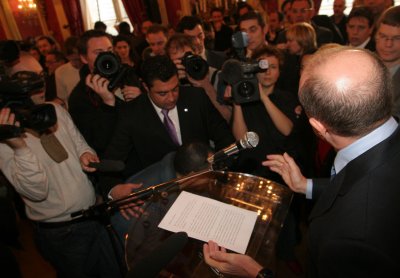 Gérard Collomb, Mario Gurrieri,  Jeanine Paloullian, Evelyne Haguenauer, Alexandrine Pesson, Jean-Louis Touraine, Gilles Buna,  Pierre-Alain Muet