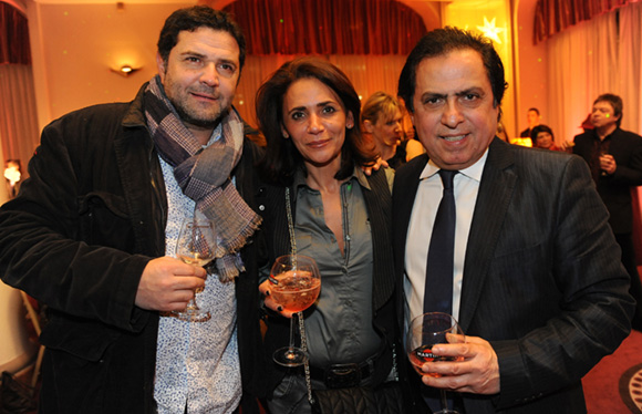 9. Guy Benayoun (Do Mo), Cherifa Redjem (Carla Kops) et le journaliste Jeunesse Choghi