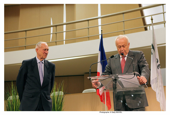 25. Bruno Lacroix et Alain Merieux