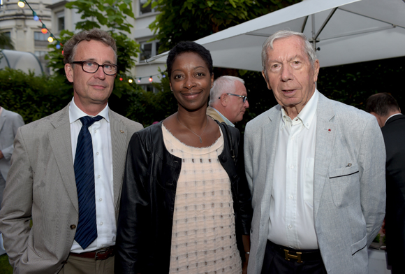 28. L’architecte Patrick Rheinert, Fanny Woum et Guy Malher, ancien président de la CCI