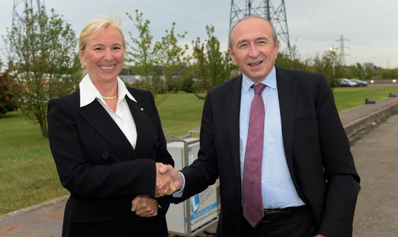 1. Elisabeth Ayrault, présidente de la CNR accueille Gérard Collomb, sénateur-maire de Lyon