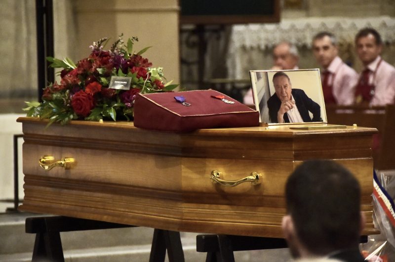 Eglise Saint-Denis. L’adieu des Croix-Roussiens à leur maire Gaby Caillet