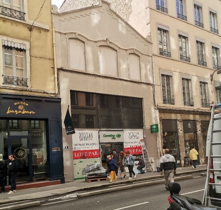 Lyon. La boutique Camaïeu transformée en superette Carrefour