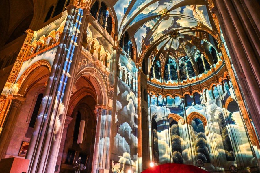 Cathédrale Saint-Jean. Première du spectacle « Lyon née de la Lumière »